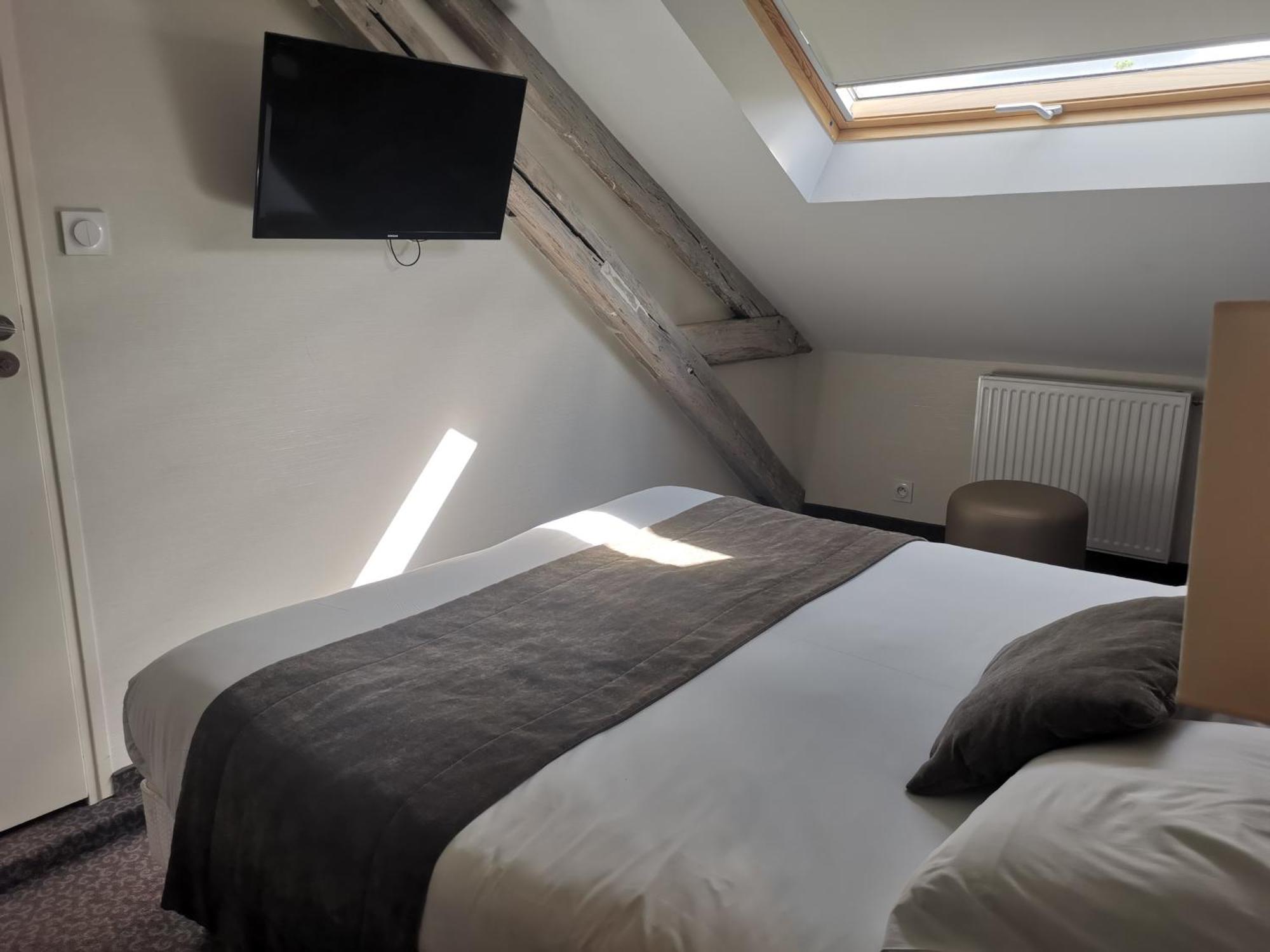 Hotel De La Gare Troyes Centre Eksteriør billede