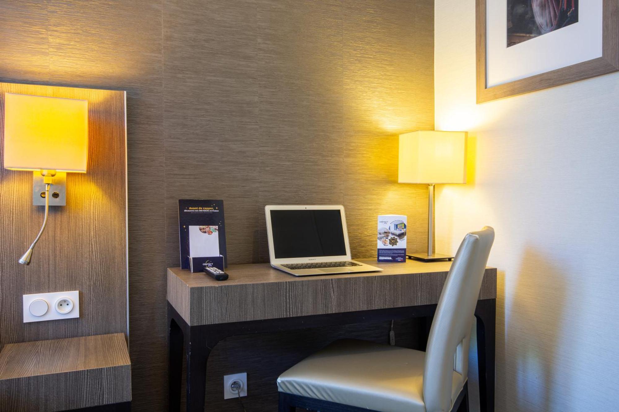 Hotel De La Gare Troyes Centre Eksteriør billede